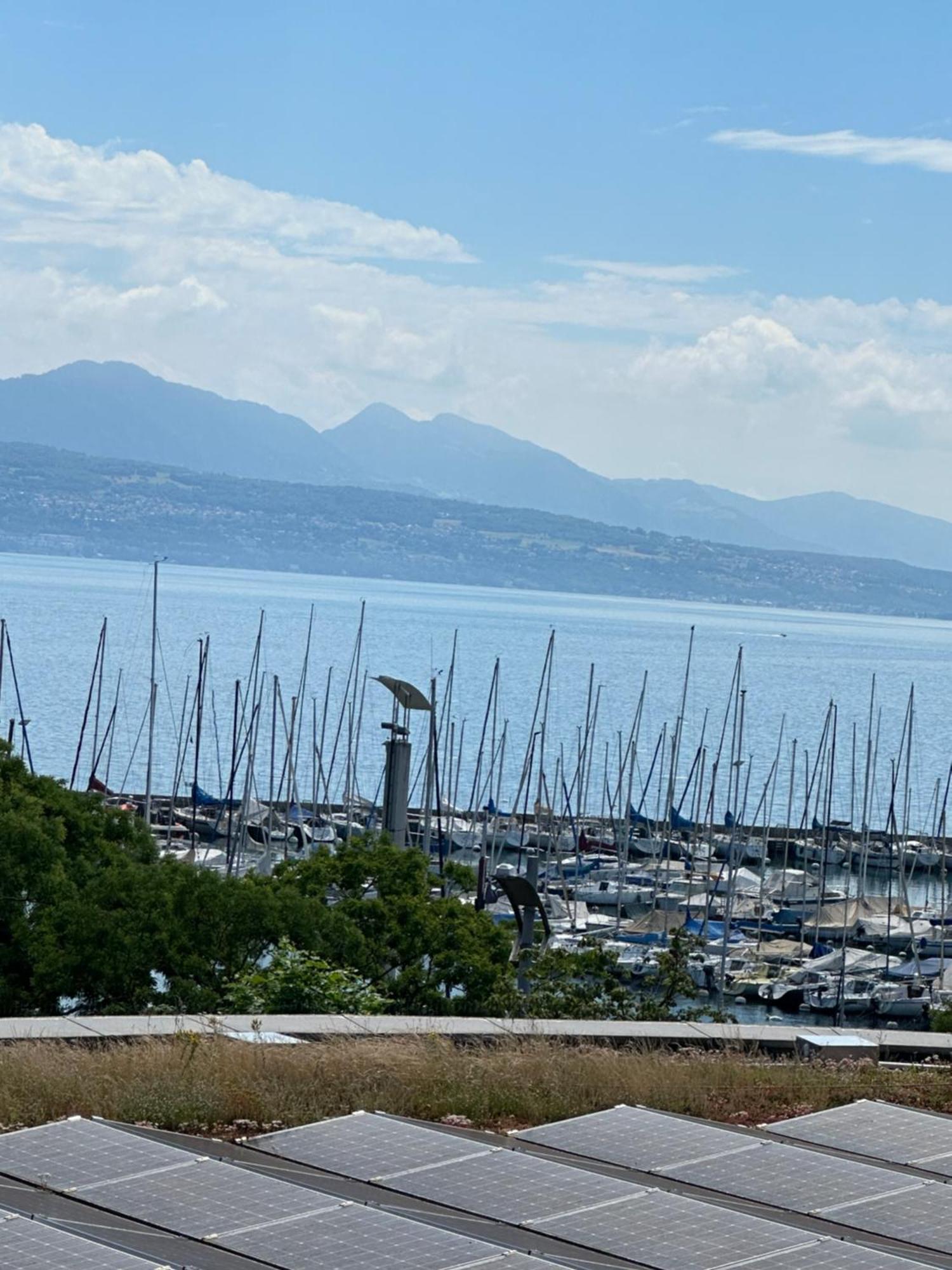 Appt Port Lac Apartment Lausanne Exterior photo